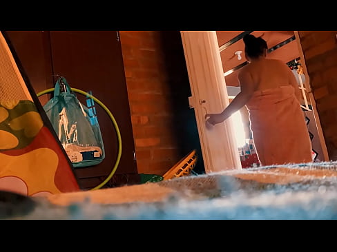 ❤️ Chú tôi theo tôi vào phòng tắm, ông ấy đụ tôi trong khi tôi đang tắm. ❤❌  Porn video  tại chúng tôi