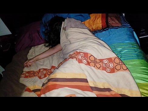 ❤️ Stepson mắng mẹ kế trẻ của mình trong khi bà ngủ. ❤❌  Porn video  tại chúng tôi
